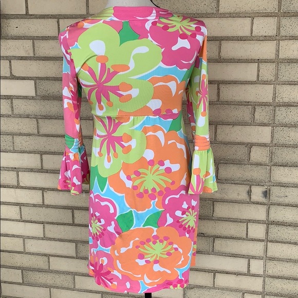 Lilly Pulitzer Retro Pink Blue Multi Color Floral V-neck Bell Sleeve Dress - Picture 4 of 11